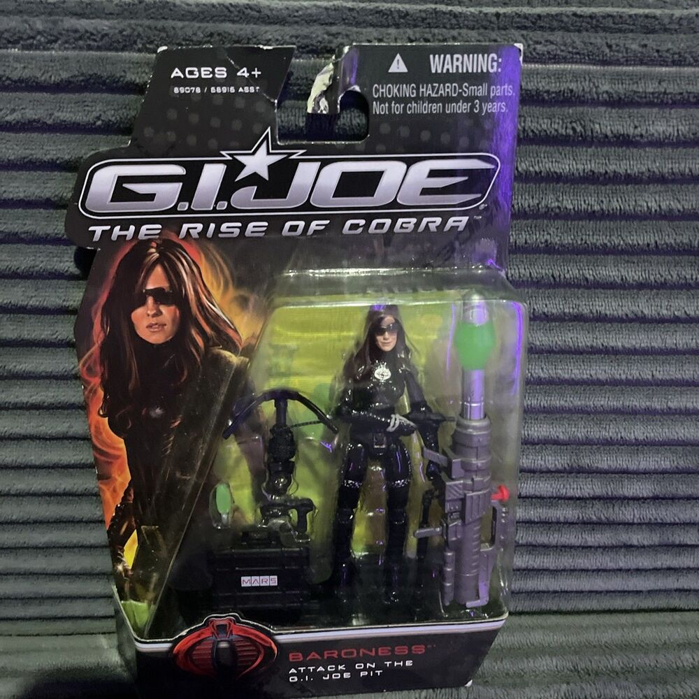 G.I. JOE  THE RISE OF COBRA BARONESS ATTACK ON THE G.I. JOE  PIT (New)